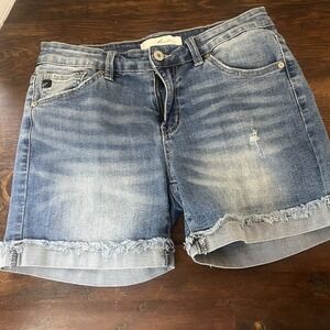 KanCan Jean Shorts Womens Size Medium. Med Rise‎ Cuff Stretch Distressed